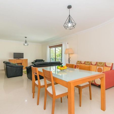 Casa Mergoux - 15 Mins Walk City Center - Quiet - Spacious تافيرا المظهر الخارجي الصورة