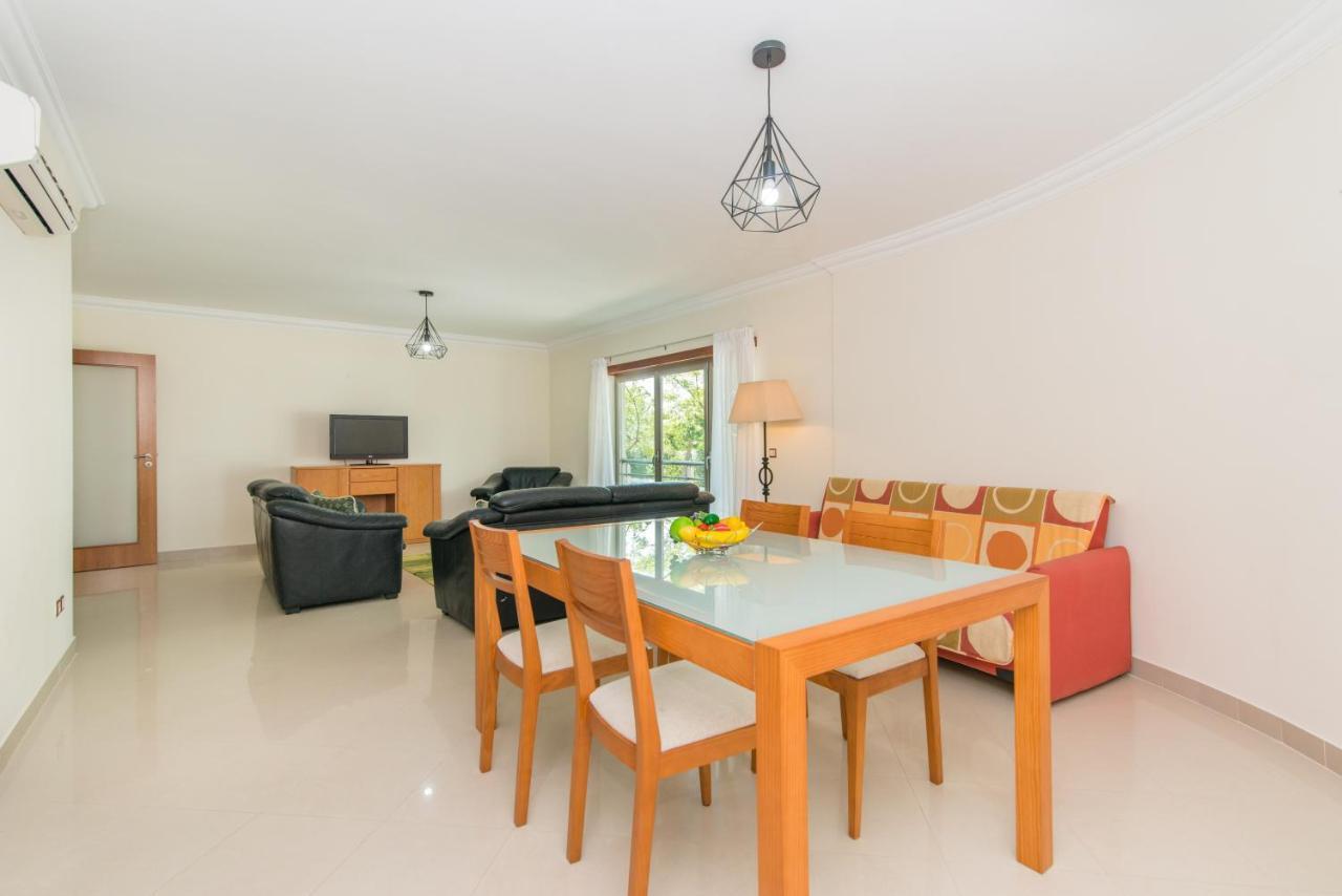 Casa Mergoux - 15 Mins Walk City Center - Quiet - Spacious تافيرا المظهر الخارجي الصورة