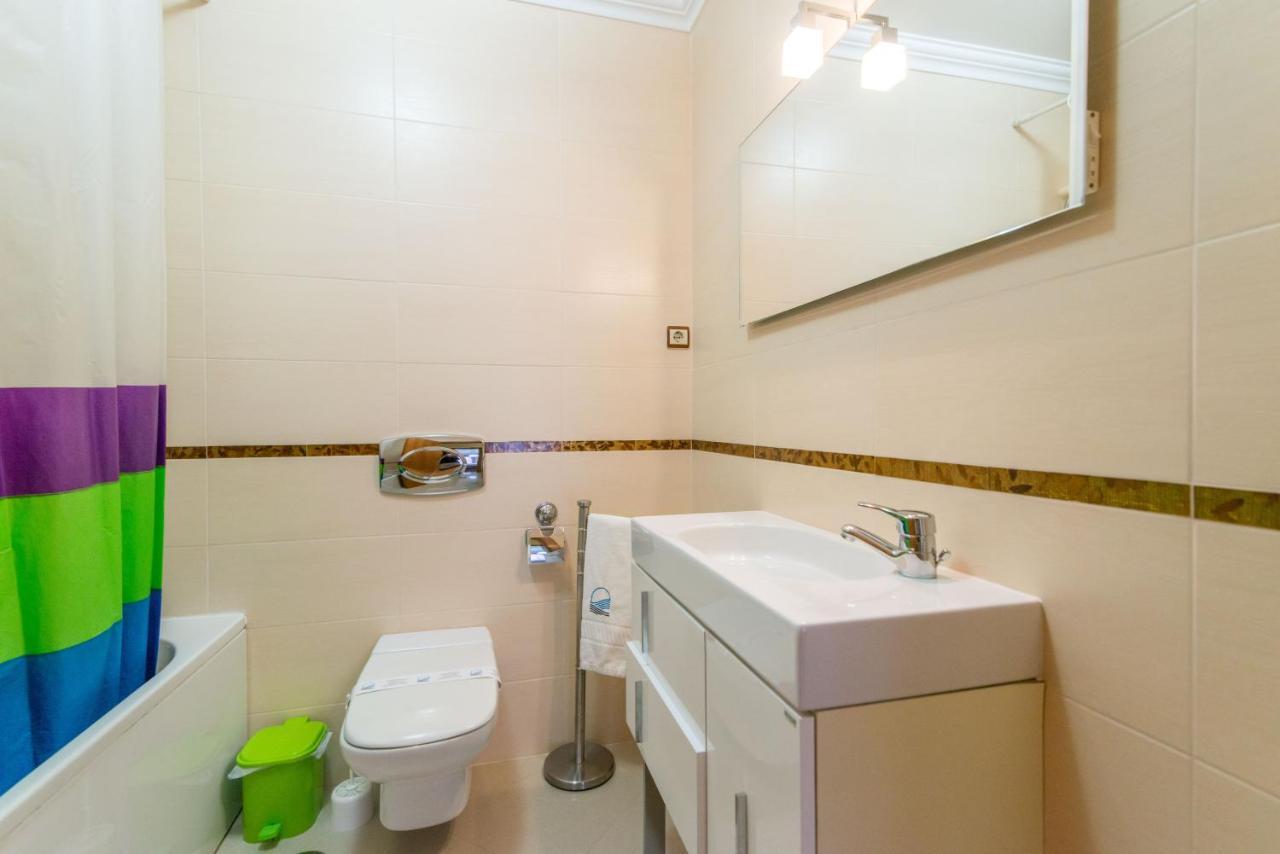 Casa Mergoux - 15 Mins Walk City Center - Quiet - Spacious تافيرا المظهر الخارجي الصورة